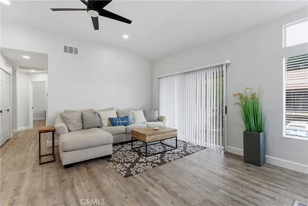 $728,000 | 8070 East Oak Ridge Circle, Anaheim Hills, CA 92808