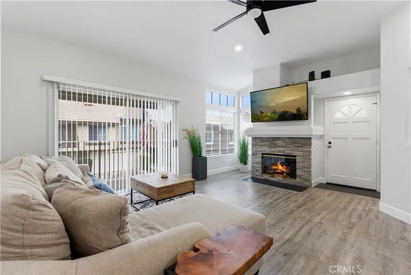 $728,000 | 8070 East Oak Ridge Circle, Anaheim Hills, CA 92808