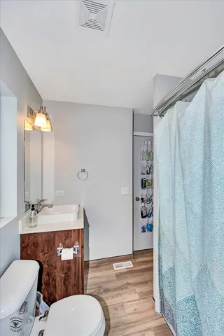 $385,000 | 1112 Kim Court, Joliet, IL 60431