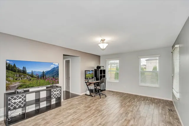 $385,000 | 1112 Kim Court, Joliet, IL 60431