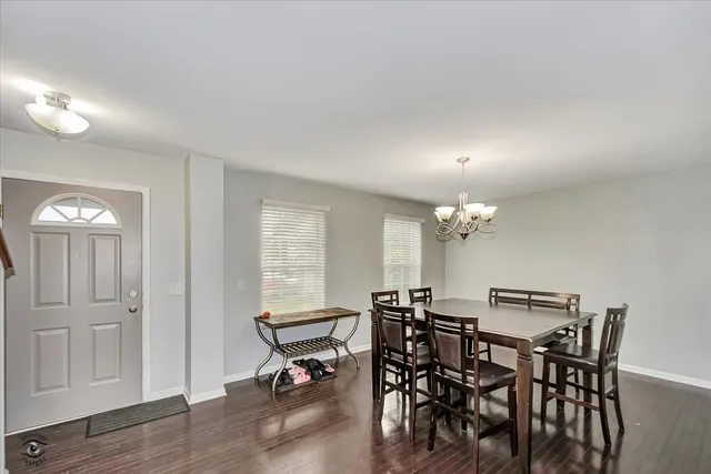 $385,000 | 1112 Kim Court, Joliet, IL 60431