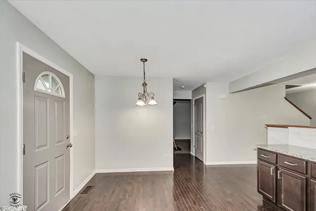 $385,000 | 1112 Kim Court, Joliet, IL 60431