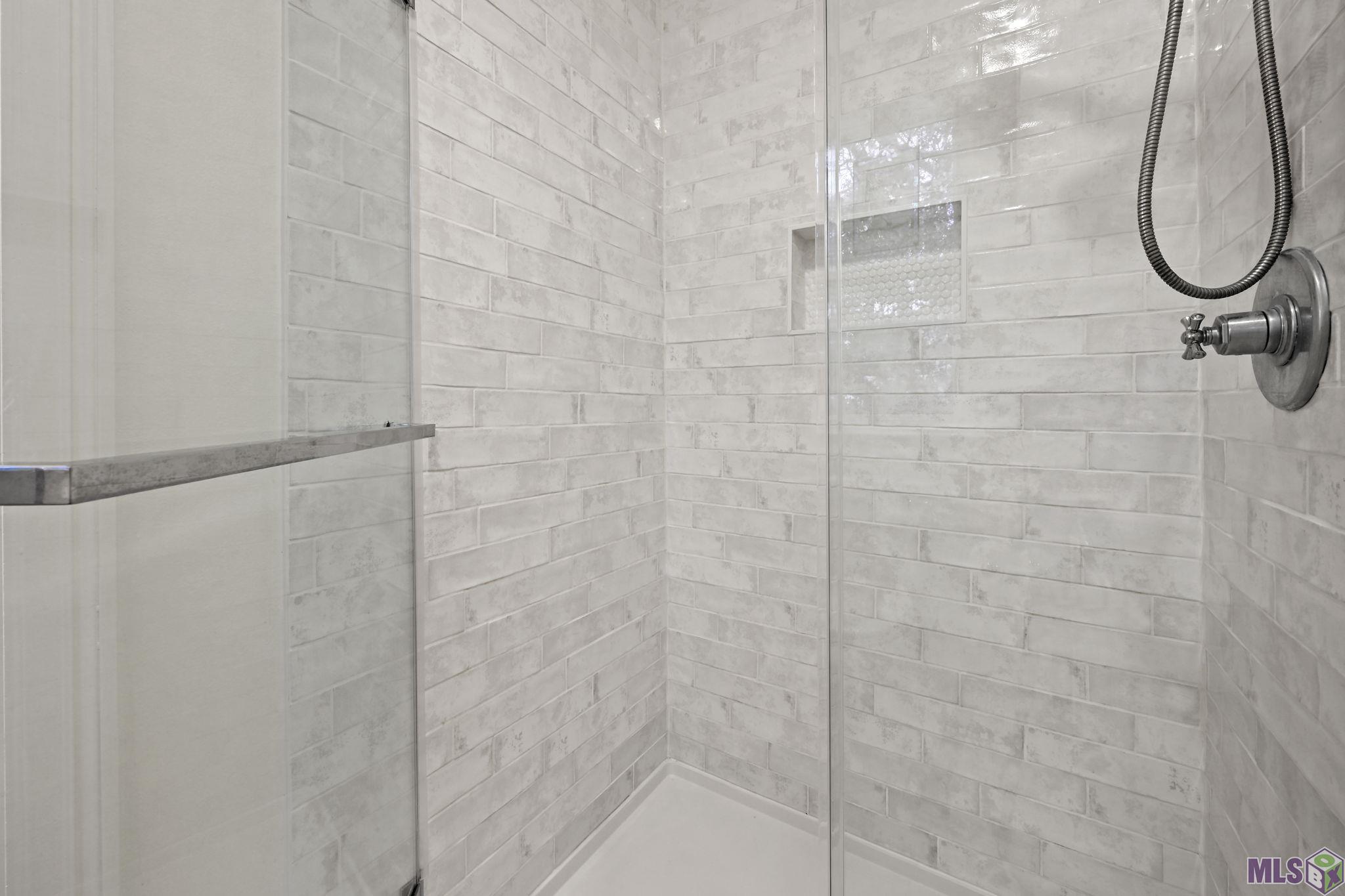 6895 Hunter's Way Denham Springs, LA 70726 - Photo 23 of 40