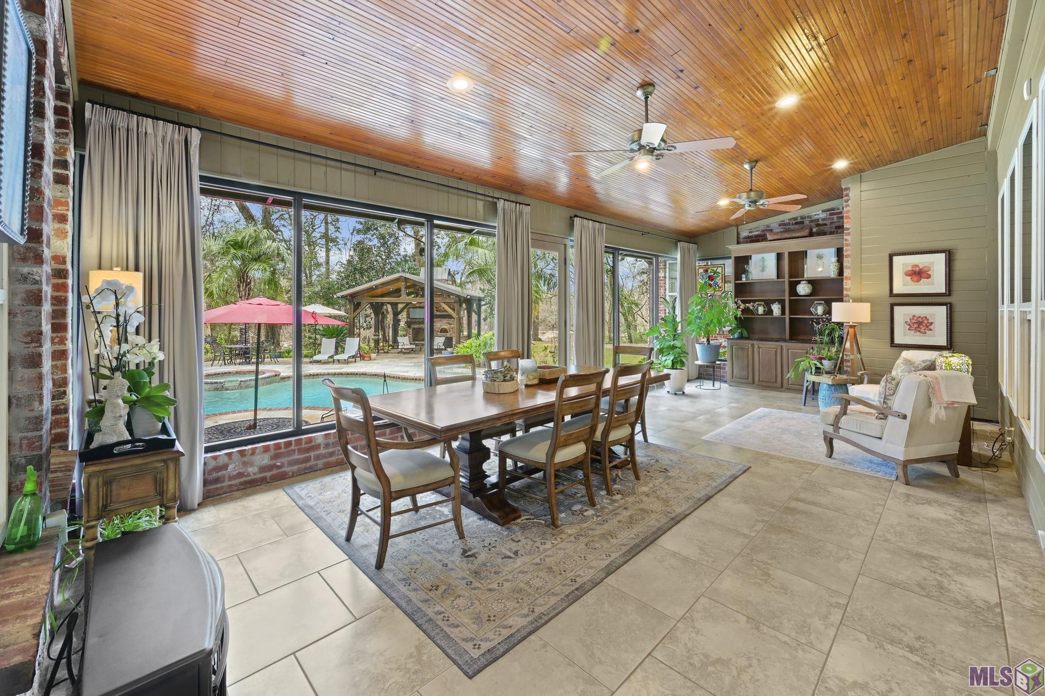 6895 Hunter's Way Denham Springs, LA 70726 - Photo 10 of 40