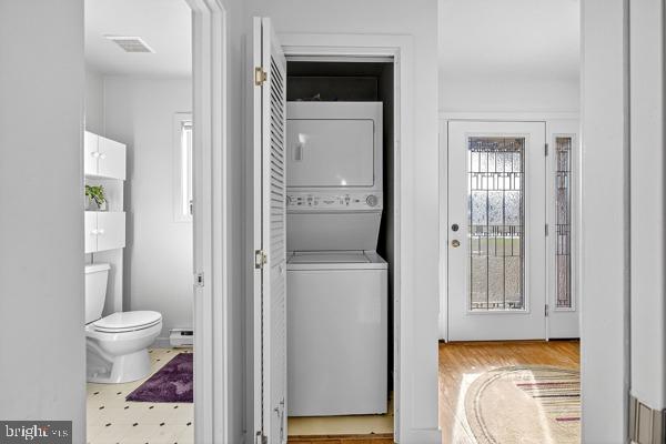 419 Williamsville Road Houston, DE 19954 - Photo 27 of 65 a view of bathroom with a toilet sink and a bathtub