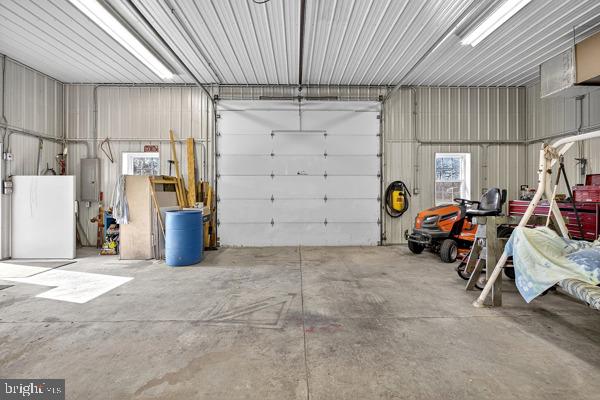419 Williamsville Road Houston, DE 19954 - Photo 51 of 65 a view of a garage with storage