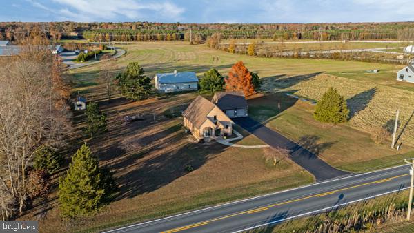 419 Williamsville Road Houston, DE 19954 - Photo 8 of 65 a view of a lake from a balcony