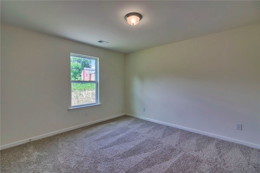 239 Wimbledon Way Seneca, SC 29678 - Photo 36 of 38