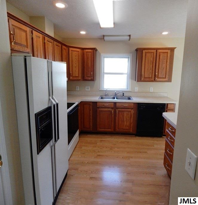 4277 Clinton Road Jackson, MI 49201 - Photo 4 of 15 Photo 4