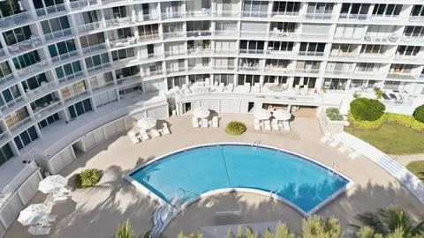 $799,900 | 2780 South Ocean Boulevard, Unit 709, Palm Beach, FL 33480