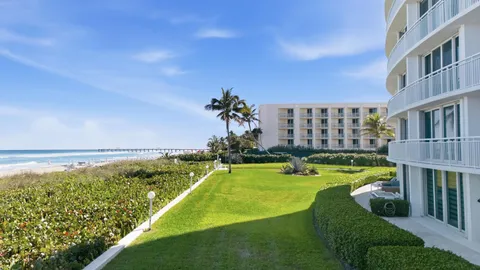 $799,900 | 2780 South Ocean Boulevard, Unit 709, Palm Beach, FL 33480