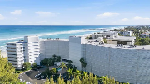 $799,900 | 2780 South Ocean Boulevard, Unit 709, Palm Beach, FL 33480
