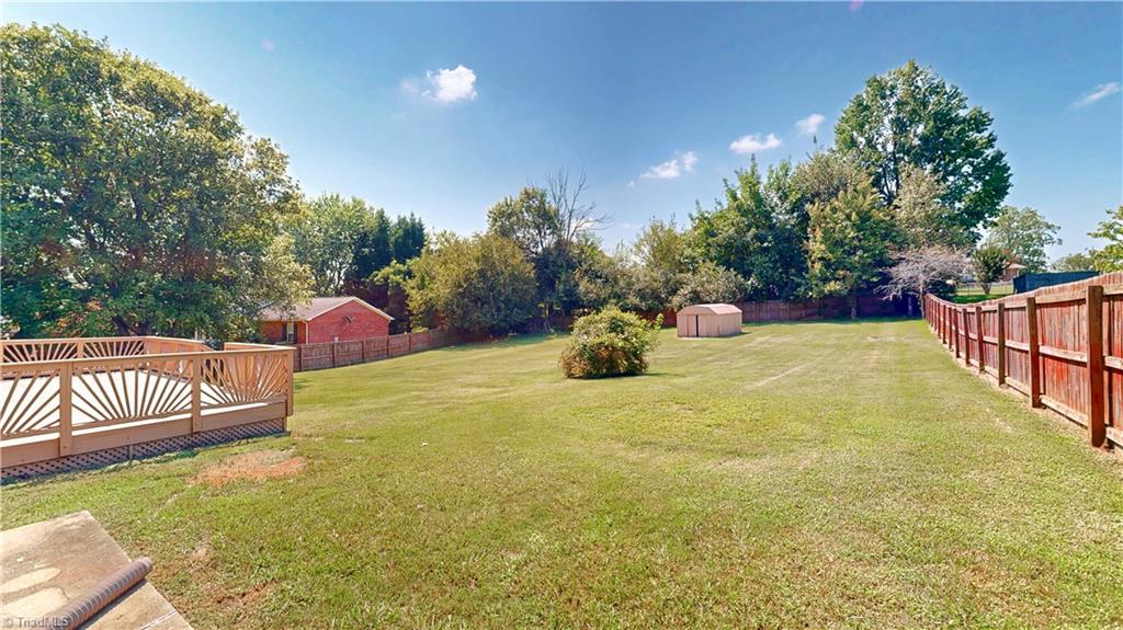 4337 Valley View Road Thomasville, NC 27360 - Photo 6 of 26 Gallery Image 6