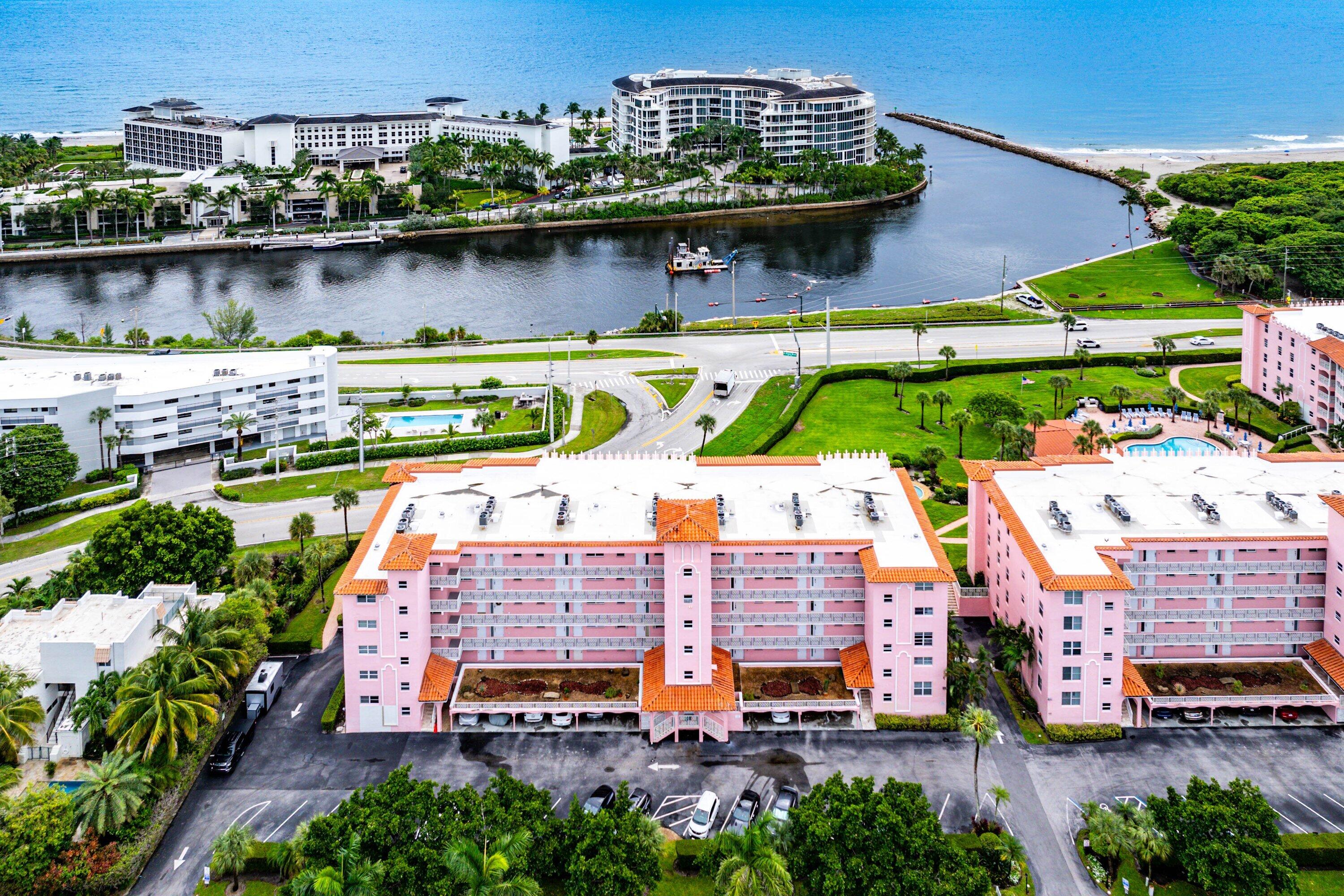 1001 East Camino Real, Unit 4040 Boca Raton, FL 33432 - Photo 37 of 44 an aerial view of multiple house