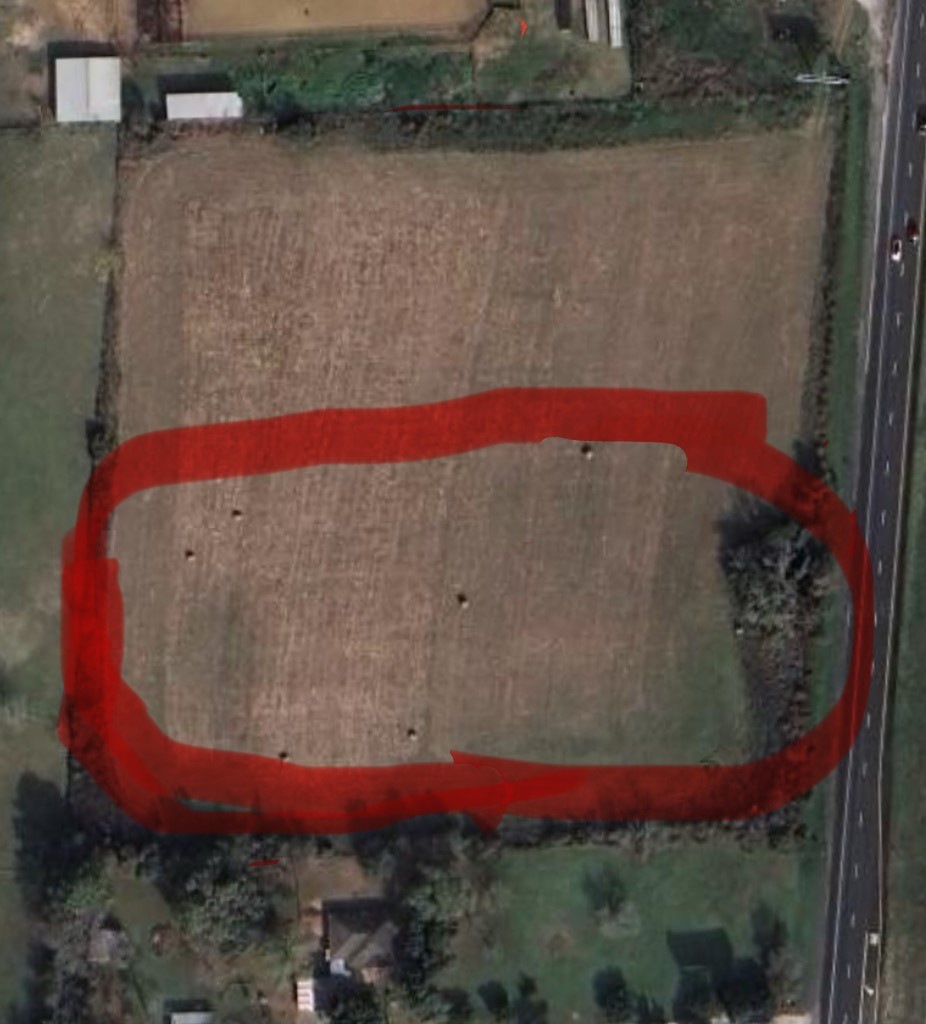 Tbd Tbd Tx-6 Hempstead, TX 77445 - Photo 2 of 2 a view of a bathtub in a river