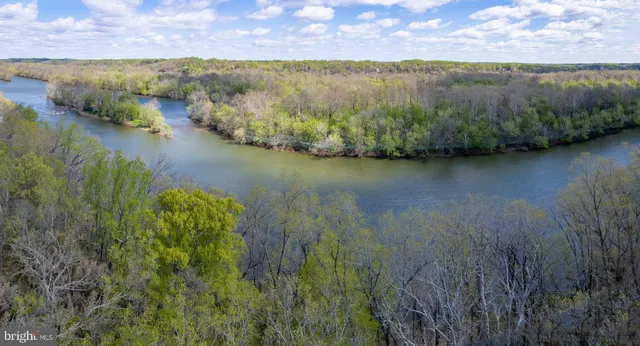 $3,199,000 | 121 Yarnick Road, Great Falls, VA 22066