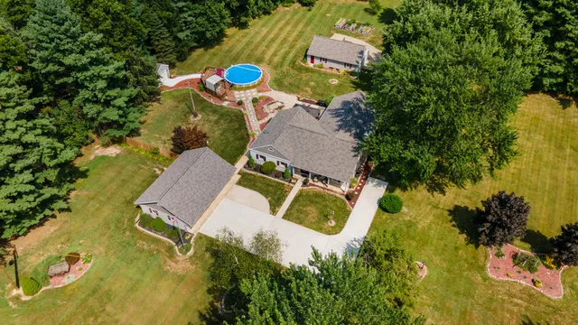 $475,000 | 4405 South 29th Street, Kalamazoo, MI 49048