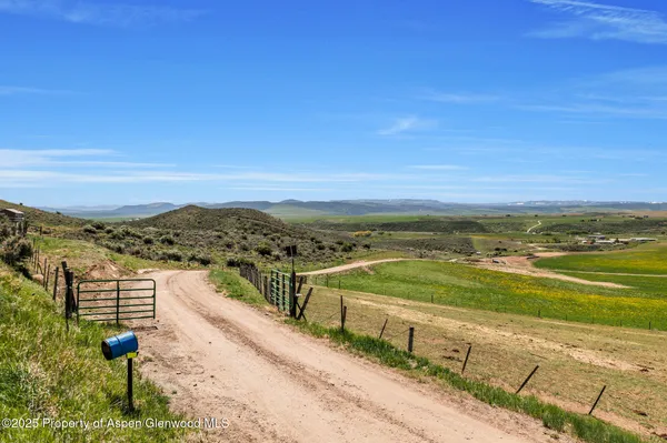 $1,500,000 | 40889 County Road 76A, Hayden, CO 81639