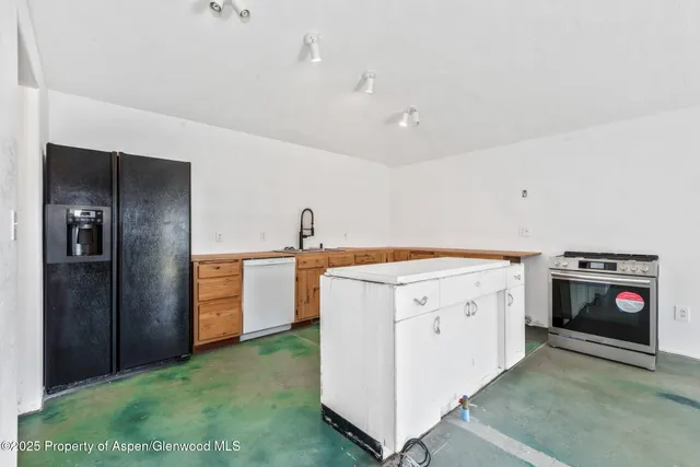 $1,500,000 | 40889 County Road 76A, Hayden, CO 81639