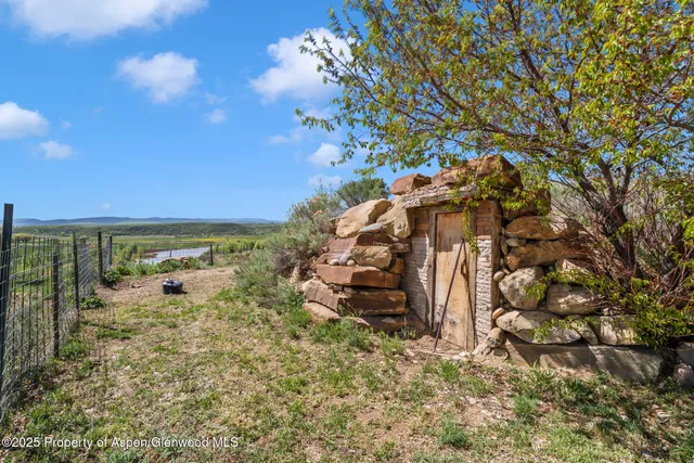 $1,500,000 | 40889 County Road 76A, Hayden, CO 81639