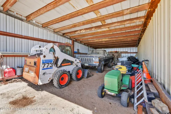 $1,500,000 | 40889 County Road 76A, Hayden, CO 81639