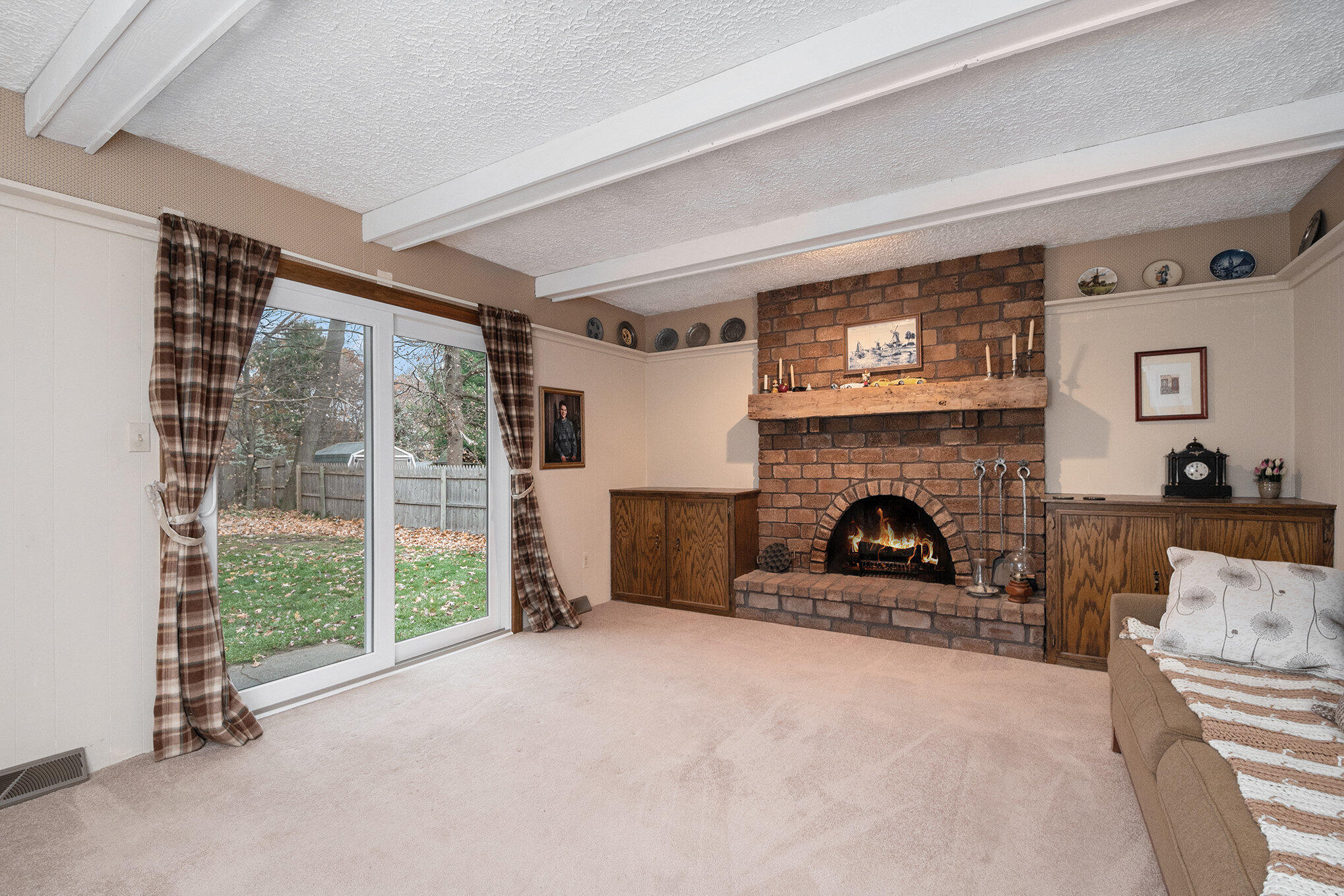 2493 Almar Street Jenison, MI 49428 - Photo 13 of 30 014_dsc_1420_566