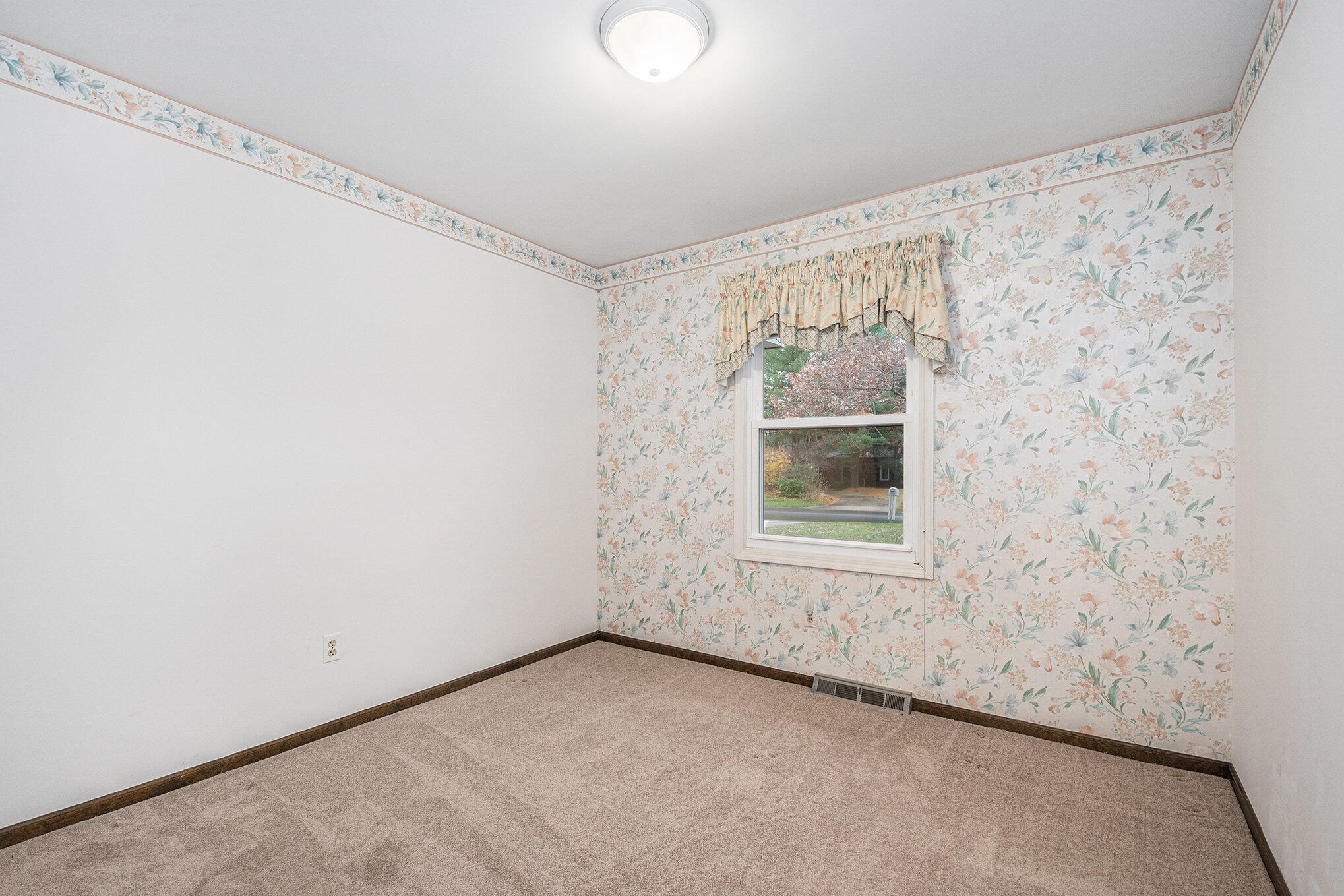 2493 Almar Street Jenison, MI 49428 - Photo 20 of 30 021_dsc_1479_373