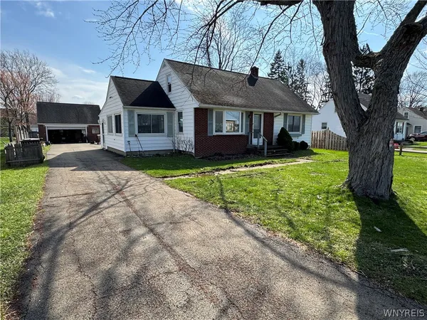 $239,900 | 3001 Schoolview Road, Eden, NY 14057