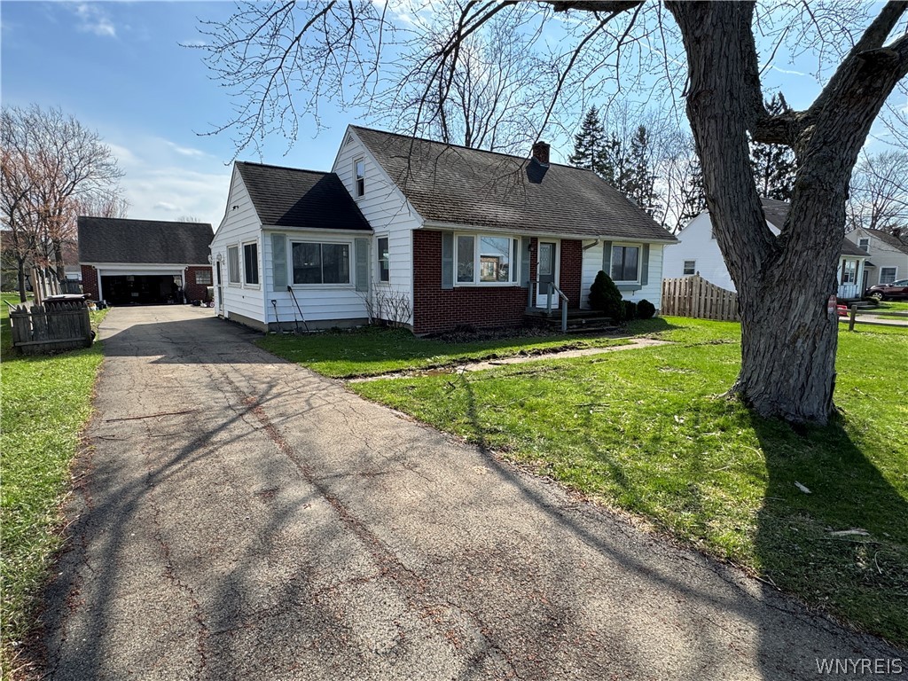 3001 Schoolview Road Eden, NY 14057 - Photo 4 of 24