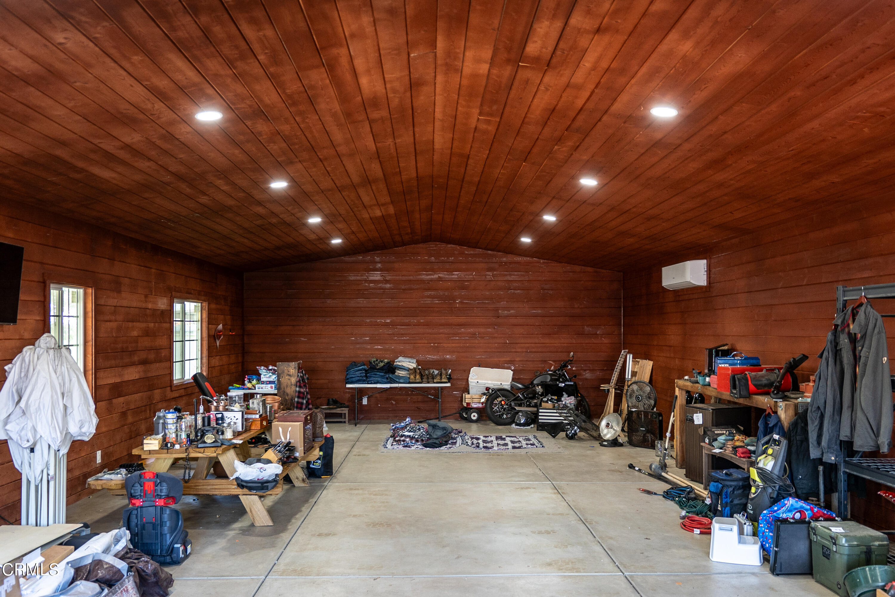 70 Rockaway Road Oak View, CA 93022 - Photo 14 of 20 a view of a room with gym equipment