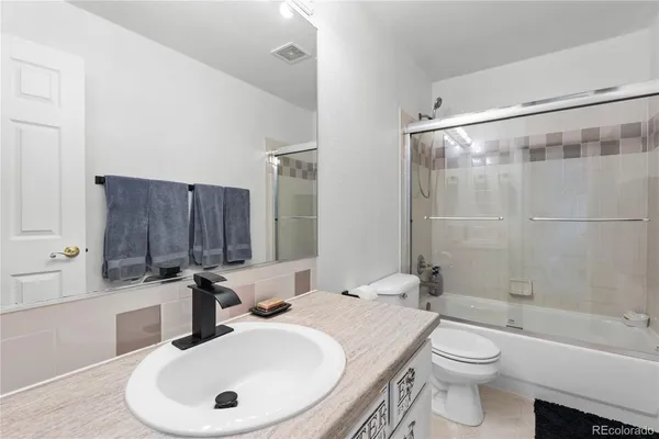 $900,000 | 47501 Lisco Road, Bennett, CO 80102