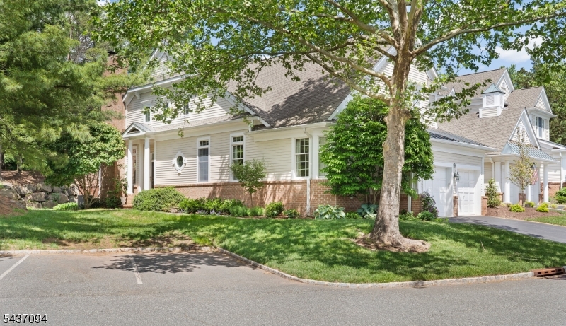20 Polo Club Road Far Hills, NJ 07931 - Photo 1 of 29