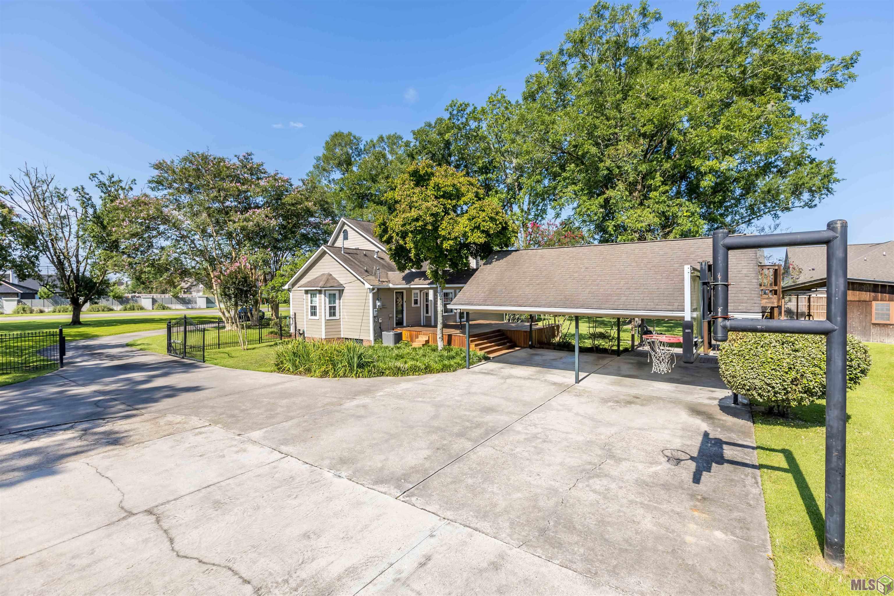 19081 Hoo Shoo Too Road Baton Rouge, LA 70817 - Photo 39 of 48