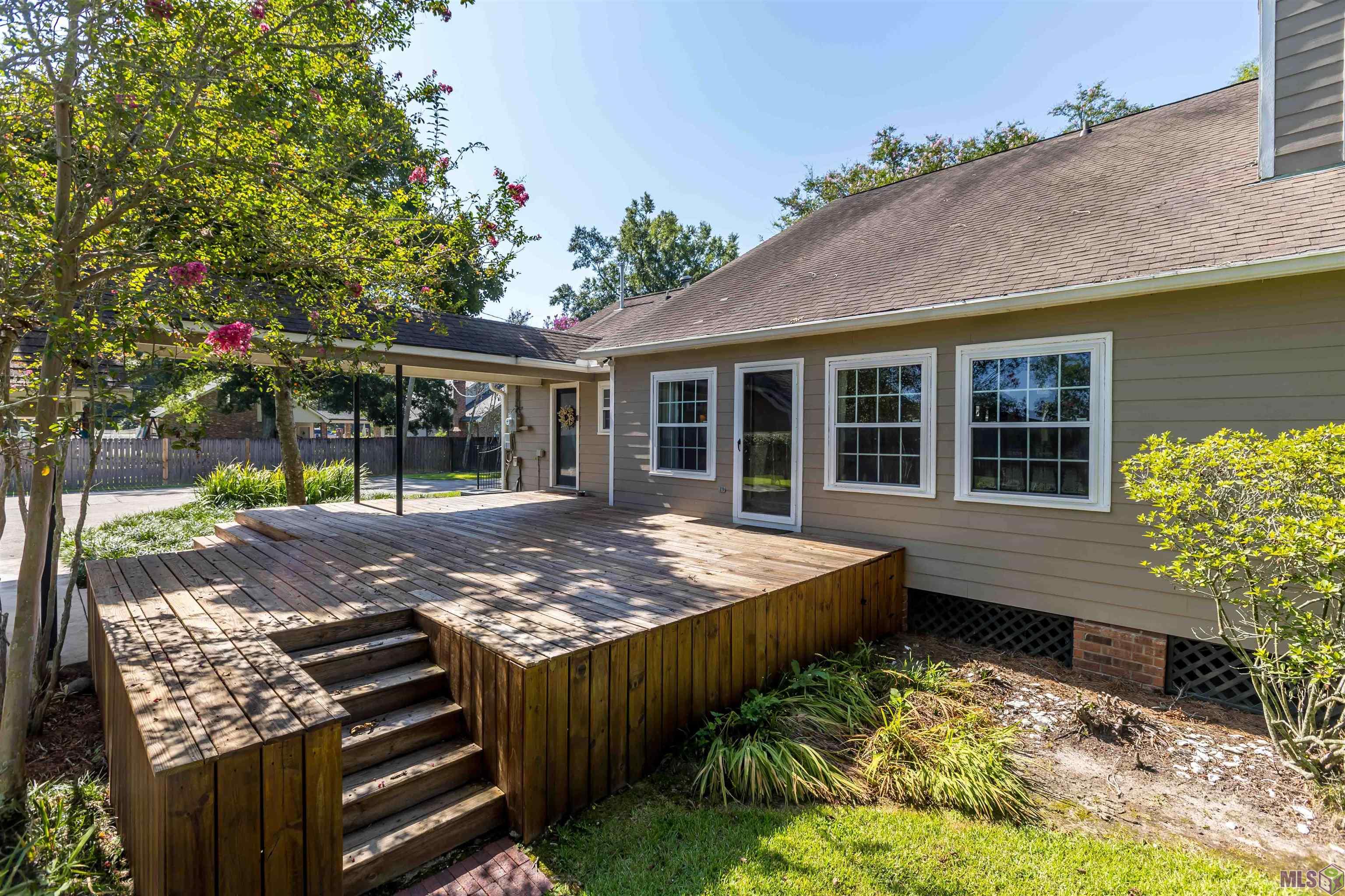 19081 Hoo Shoo Too Road Baton Rouge, LA 70817 - Photo 46 of 48