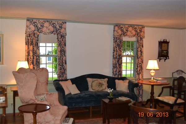 12 Alden Road Andover, MA 01810 - Photo 17 of 24 Gallery Image 17