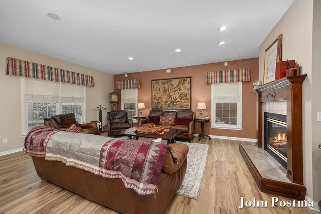 $895,000 | 2441 Arundel Road Southeast, East Grand Rapids, MI 49506