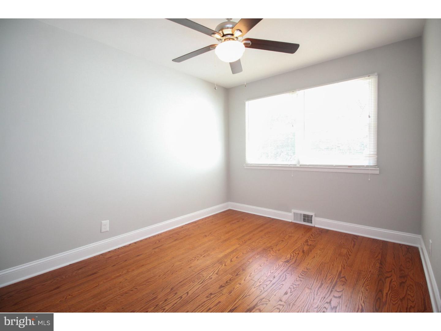 502 Johnson Place Magnolia, NJ 08049 - Photo 2 of 24 Gallery Image 2