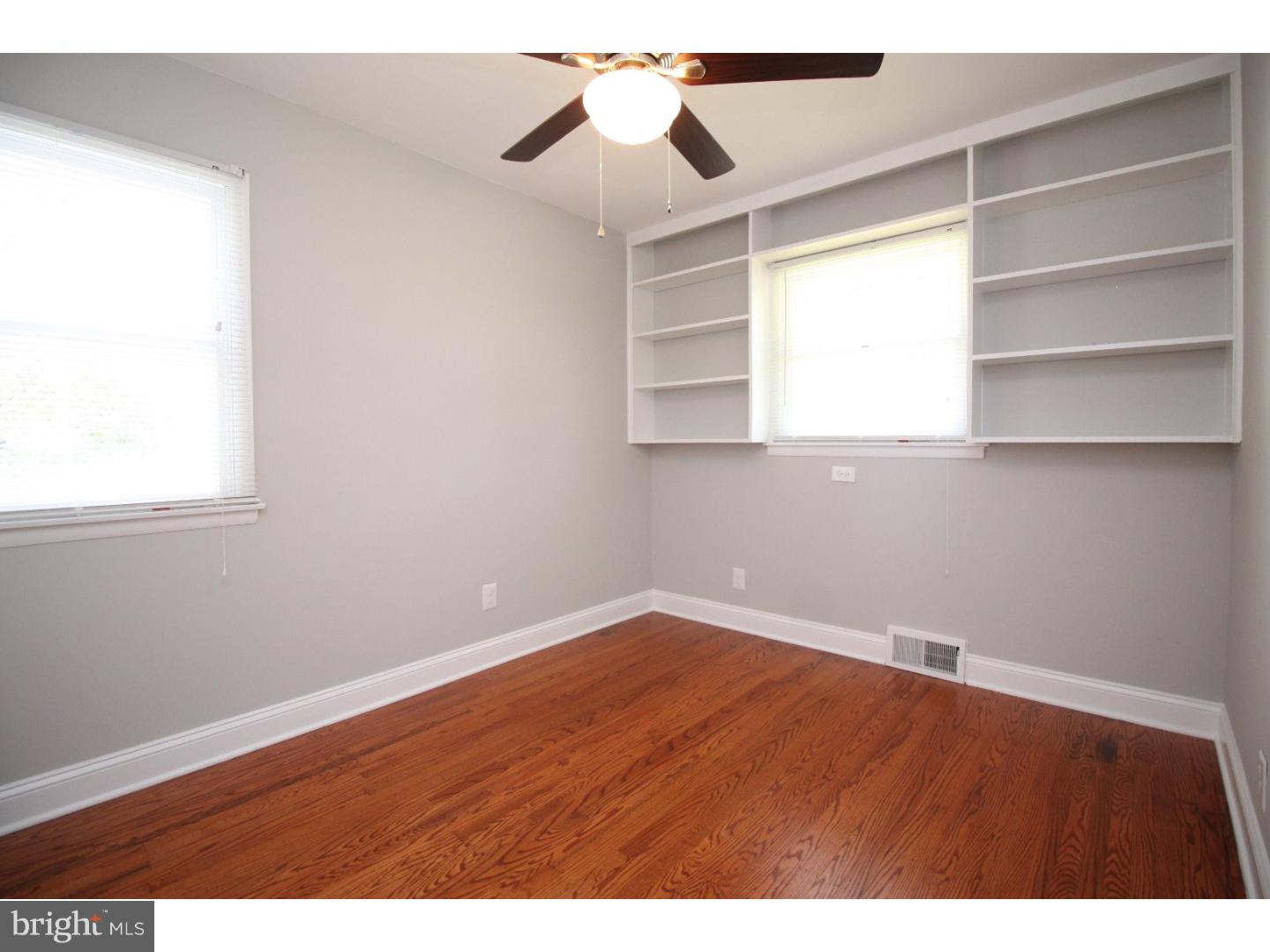 502 Johnson Place Magnolia, NJ 08049 - Photo 18 of 24 Gallery Image 18