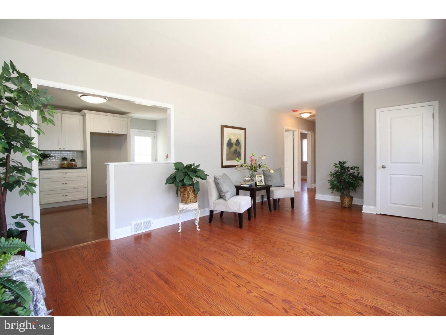 502 Johnson Place Magnolia, NJ 08049 - Photo 7 of 24 Gallery Image 7
