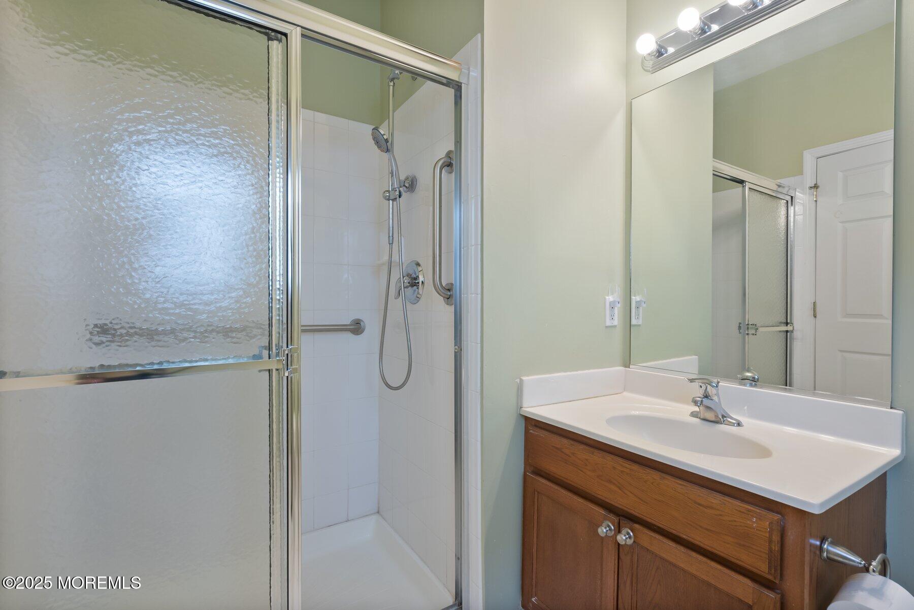 24 Little Leaf Lane Howell, NJ 07731 - Photo 26 of 32 24 Little Leaf Ln, Howell Township, NJ 0