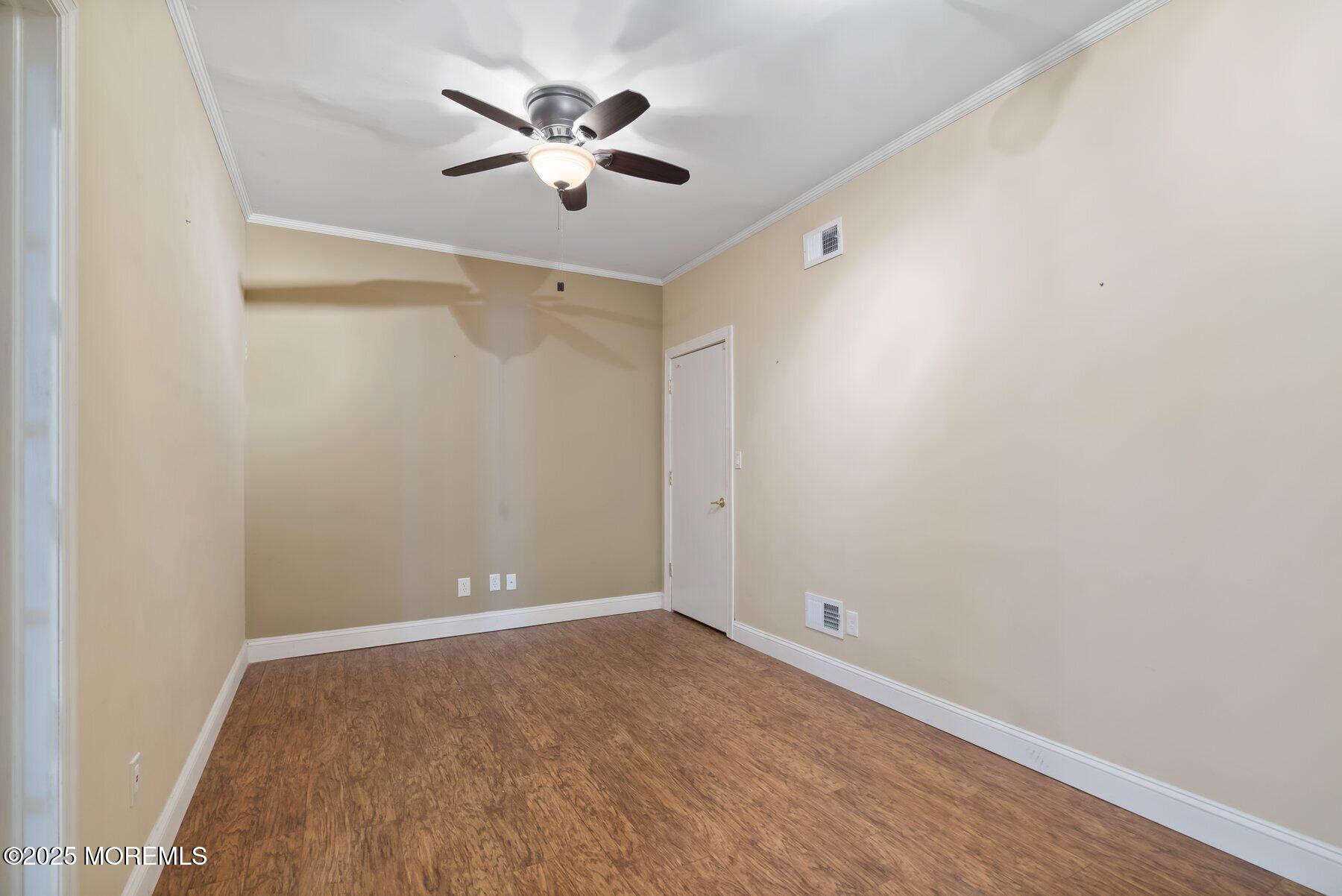 24 Little Leaf Lane Howell, NJ 07731 - Photo 6 of 32 24 Little Leaf Ln, Howell Township, NJ 0