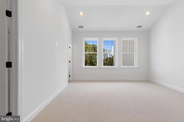 $647,990 | 435 Reagans Lane, Unit 124, Chalfont, PA 18914