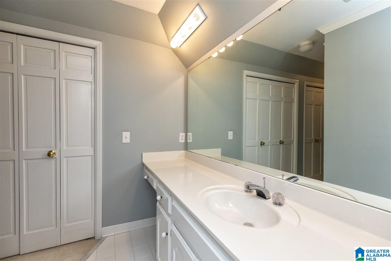 2332 Country Ridge Drive Birmingham, AL 35243 - Photo 39 of 50