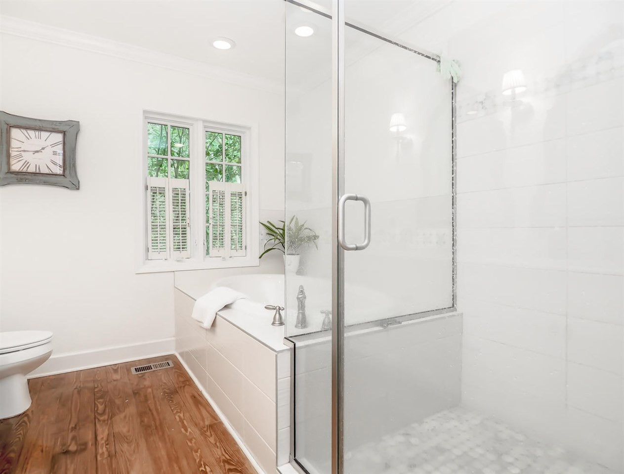 901 Lake Boone Trail Raleigh, NC 27607 - Photo 19 of 30 Photo 19