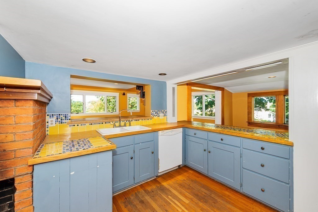 14-16 Fellows Road Ipswich, MA 01938 - Photo 21 of 41
