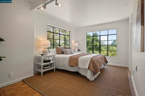 $1,595,000 | 7 Las Mesas Path, Orinda, CA 94563