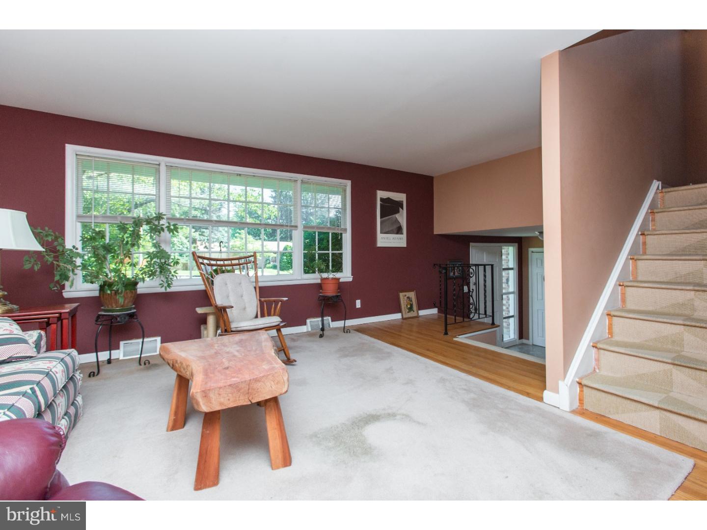 507 Ridge Avenue Kennett Square, PA 19348 - Photo 9 of 25 Living Room