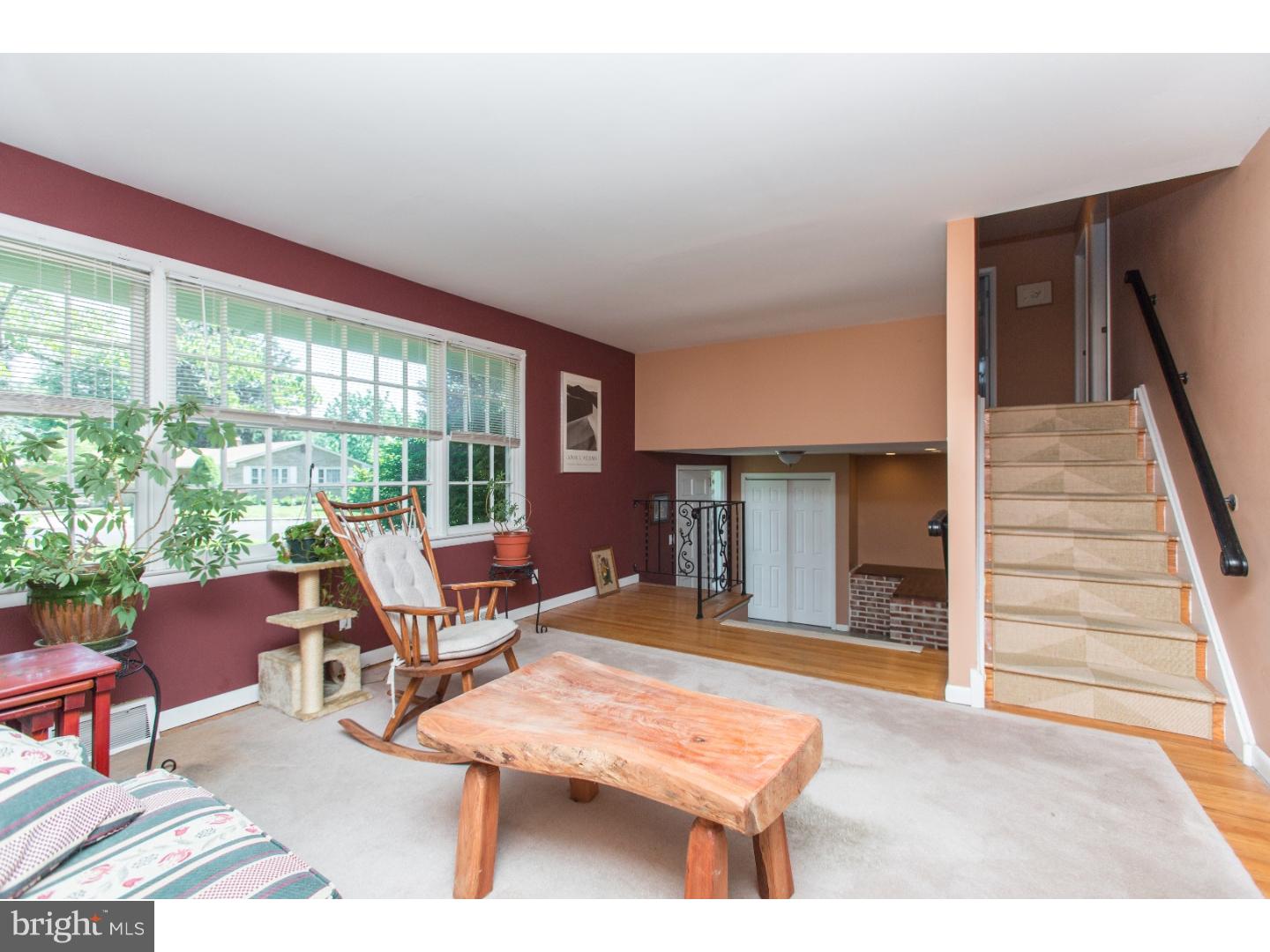 507 Ridge Avenue Kennett Square, PA 19348 - Photo 10 of 25 Living Room
