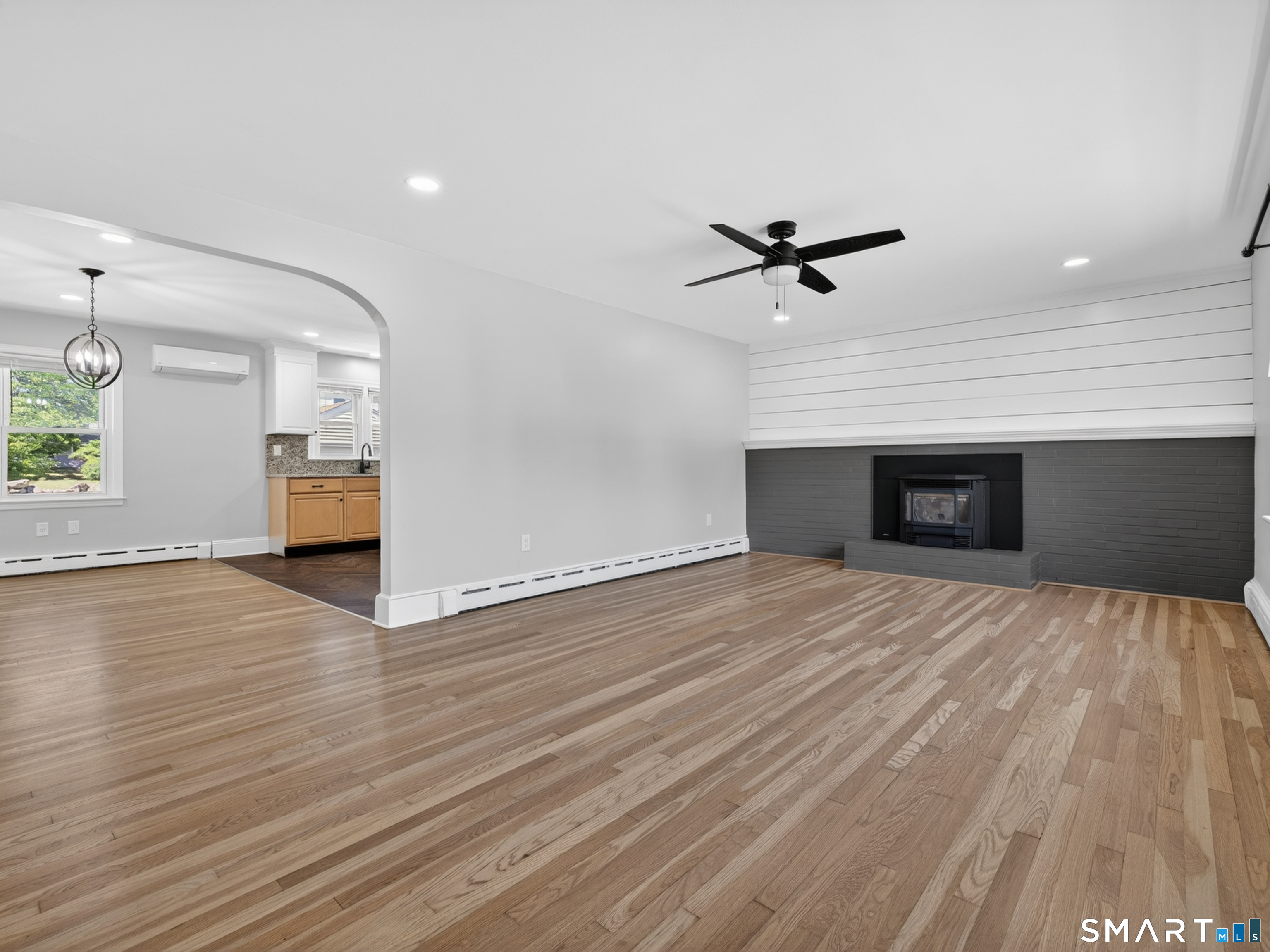 74 Nicholas Avenue Groton, CT 06340 - Photo 7 of 36