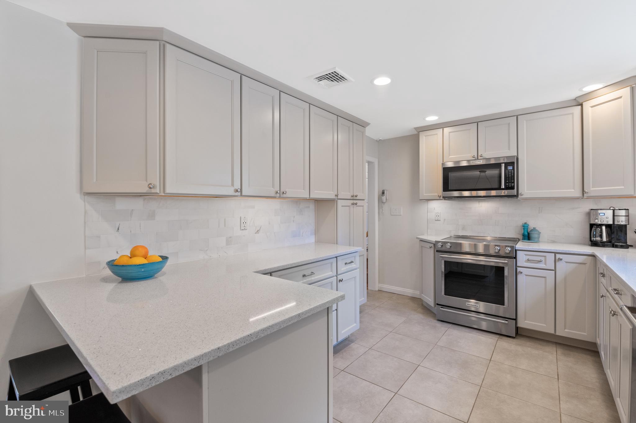 111 Hillside Road Wayne, PA 19087 - Photo 11 of 36